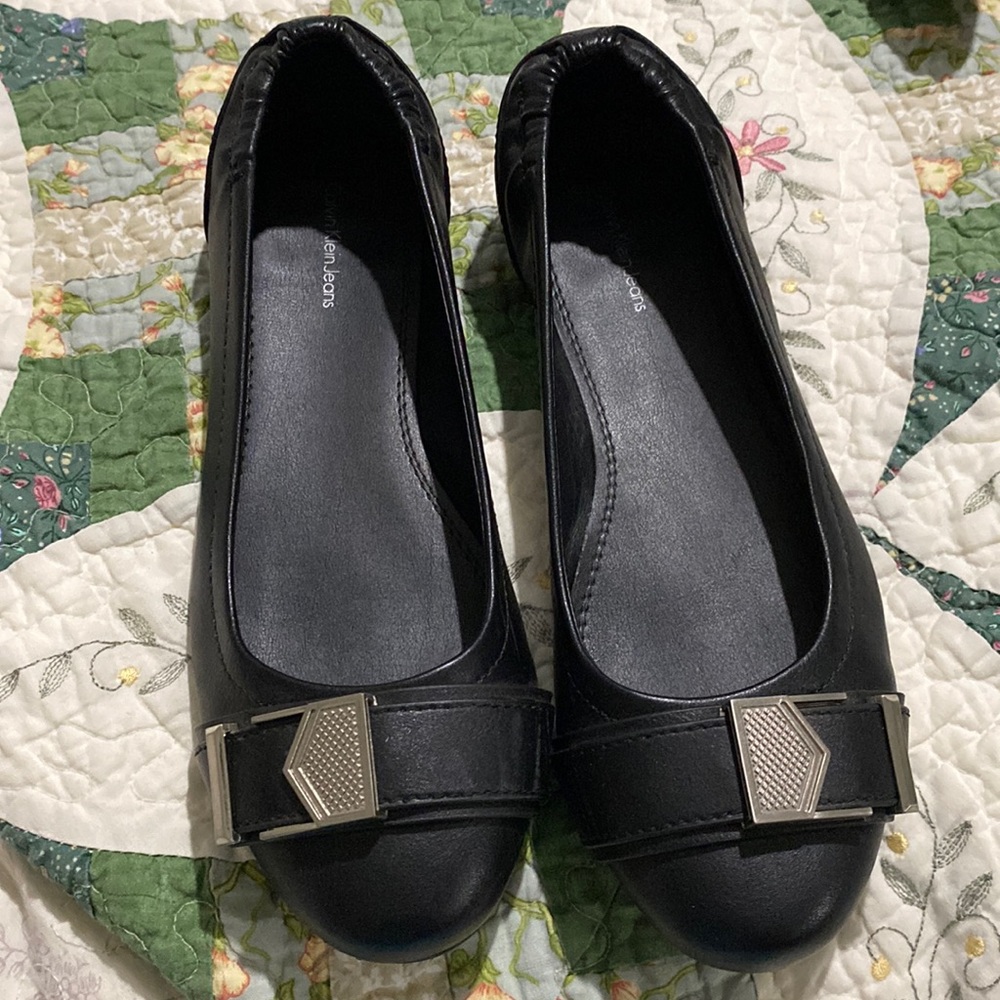 Cirus black slip on shoes Calvin Klein jeans size 6.5